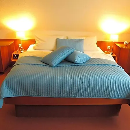 Hotel Burghotel