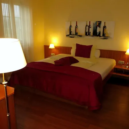 Burghotel 3* Münzenberg