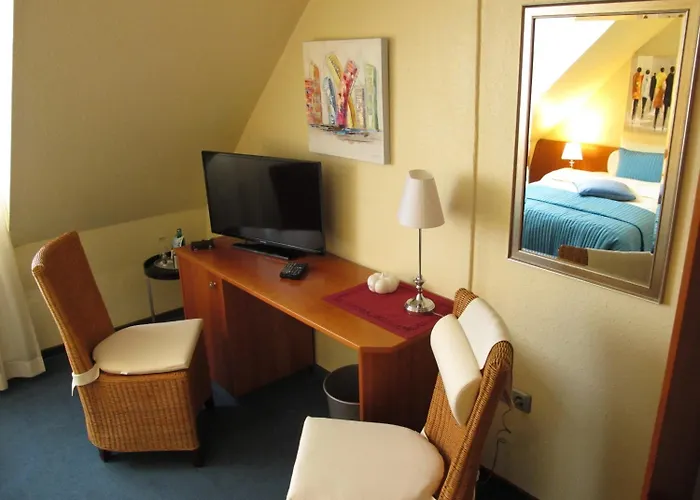 Burghotel 3* Munzenberg